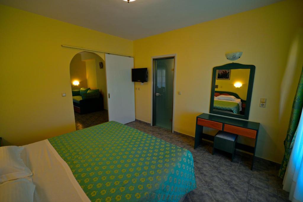 Hotel Odeon Vasilikí Pokoj fotografie